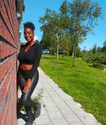 Dessert Noir, Leather Leggings